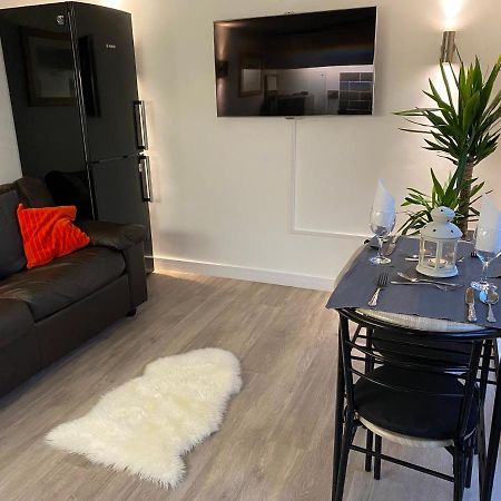 Delightful 1 Bedroom Chalet Throwleigh 외부 사진