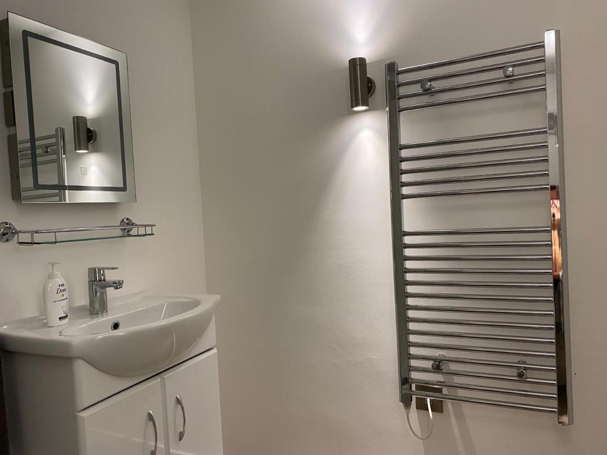Delightful 1 Bedroom Chalet Throwleigh 외부 사진