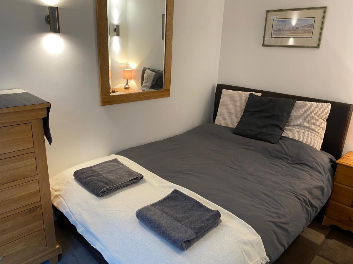 Delightful 1 Bedroom Chalet Throwleigh 외부 사진